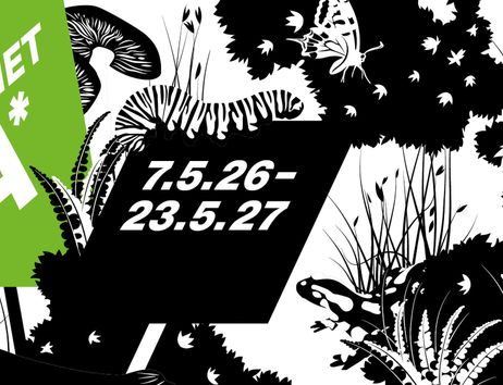 Natur schwarz weiß dargestellt mit Titel und Termin der Ausstellung
