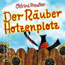 Buchcover von 'Der Räuber Hotzenplotz' mit einem Zaun und Sonnenblumen im Vordergrund.