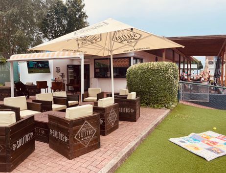 Neue Terrasse.