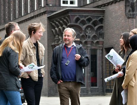 Guide mit Gästen
